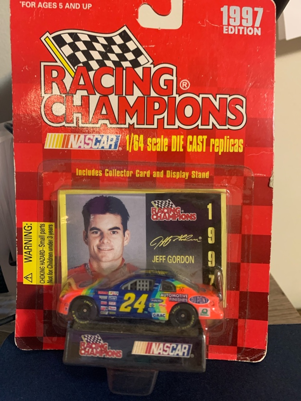 Nascar Racing Champions Jeff Gordon Die-Cast Red Blue Yellow. Collectible